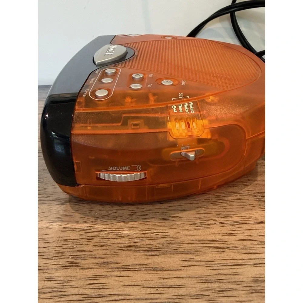Orange RCA RP4842OR Dual Wake Digital Alarm Clock AM/FM Radio Battery Backup